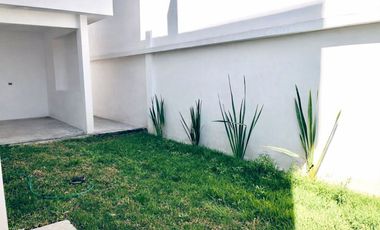 SE VENDE CASA NUEVA EN METEPEC