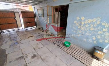 Casa de Dos Pisos con 2 Dormitorios, 1 Baño, Poblacion Punta Mira, Comuna de Coquimbo, IV Region.