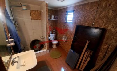 Casa de Un Piso con 3 Dormitorios, 1 Baño, Laguna Verde, Valparaiso.