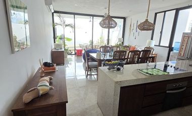 Muy buena casa a 5 minutos del Centro comercial La Isla