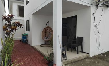 Casa de alquiler en la Urbanización Punta Esmeralda, Vía a la Costa.