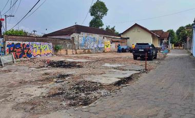 Dijual Cepat Tanah dengan Lokasi Strategis di Pinggir jalan Bantul