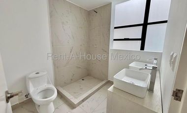 Casa en Condominio a Estrenar con Balcón, Terraza y Roof en Colonia Condesa, calle Mazatlán, Benito Juárez #25-3263 AVC