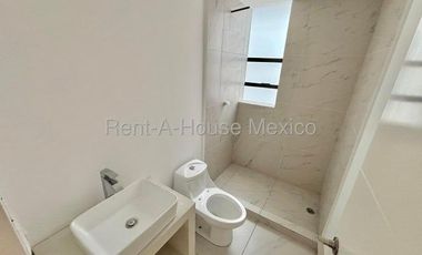 Casa en Condominio a Estrenar con Balcón, Terraza y Roof en Colonia Condesa, calle Mazatlán, Benito Juárez #25-3263 AVC