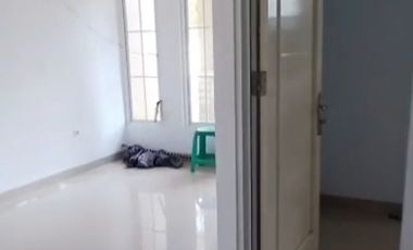 Jual Rumah Take Over dekat Alun alun GDC 75JT di Cilodong Depok