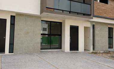 Oportunidad  últimas casas en Cancún