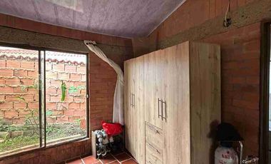 VENDO FINCA EN CHINAUTA CUNDINAMARCA