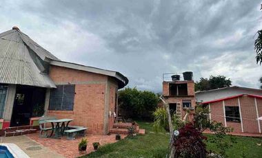 VENDO FINCA EN CHINAUTA CUNDINAMARCA