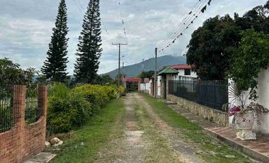 VENDO FINCA EN CHINAUTA CUNDINAMARCA