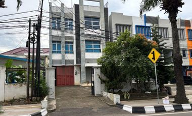 Dijual Cepat Gedung Kantor Strategis Jl.Angkatan 45 Kampus Palembang