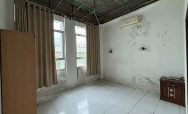 Dijual Cepat Gedung Kantor Strategis Jl.Angkatan 45 Kampus Palembang