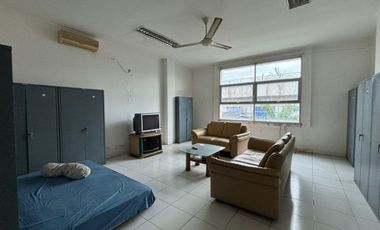 Dijual Cepat Gedung Kantor Strategis Jl.Angkatan 45 Kampus Palembang