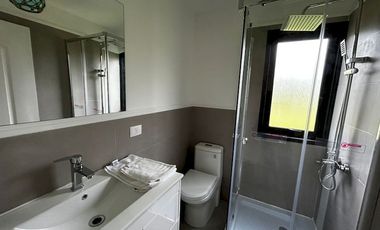 Casa en arriendo año corrido -4 dormitorios a 4 km de Pucón