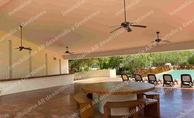 Lote de 615.9m2 Privada Residencial Jardines de Rejoyada Zona Norte de Merida