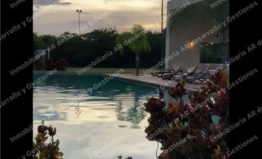 Lote de 615.9m2 Privada Residencial Jardines de Rejoyada Zona Norte de Merida