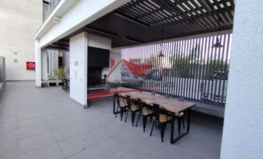 Hermoso Departamento Piso 14, con 2 Dormitorios, 1 Baño, Bodega, Estacionamiento, Comuna de La Cisterna.