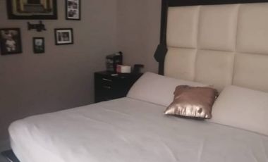 BONITA CASA CON DEPARTAMENTO