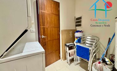 Departamento de playa, con vista al mar, en renta vacacional para 8 personas