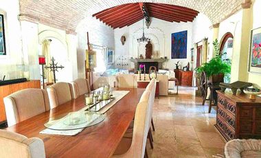 $80,000 MXN RENTA CASA SOLA CON SEGURIDAD, SIN MUEBLES