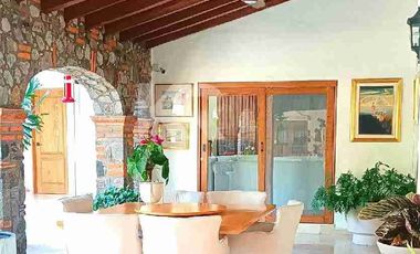 $80,000 MXN RENTA CASA SOLA CON SEGURIDAD, SIN MUEBLES