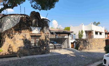 $80,000 MXN RENTA CASA SOLA CON SEGURIDAD, SIN MUEBLES