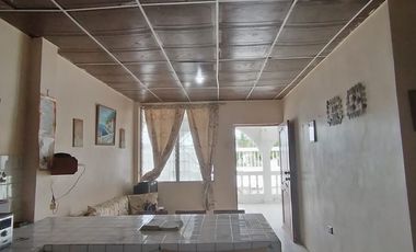 @En Venta Casa con amplio Terreno en Ballenita vía a Chuyuipe
