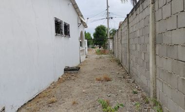 @En Venta Casa con amplio Terreno en Ballenita vía a Chuyuipe