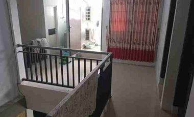 Rumah cantik plus usaha minimarket murah, BU, Di jual seharga tanah saja karena di bank, lokasi di Maguwoharjo belakang RS HERMINA