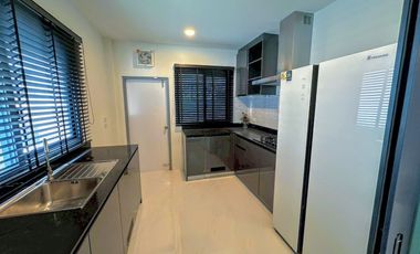 For Rent ​​​​The City Bangna L Size, Luxury detached house, New project, Next to Mega-Bangna. Brand new house best location close to the clubhouse