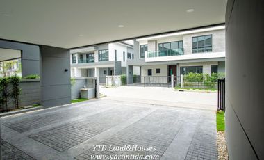 For Rent ​​​​The City Bangna L Size, Luxury detached house, New project, Next to Mega-Bangna. Brand new house best location close to the clubhouse