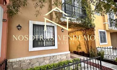 Casa en Renta en Pedregal de Apodaca frente a parque