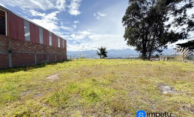Terreno en venta en avenida sector Belén a pocos metros del redondel del Plateado