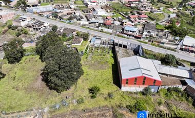 Terreno en venta en avenida sector Belén a pocos metros del redondel del Plateado