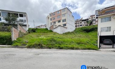 En venta lote de terreno en Atamer a pocos pasos del centro de la ciudad de Loja