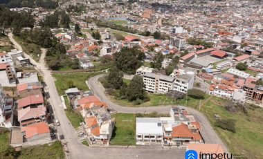 En venta lote de terreno en Atamer a pocos pasos del centro de la ciudad de Loja