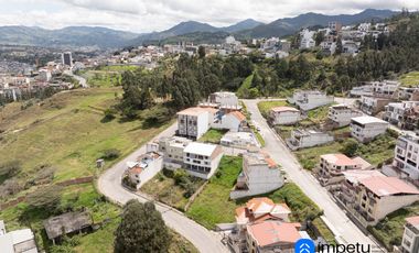 En venta lote de terreno en Atamer a pocos pasos del centro de la ciudad de Loja