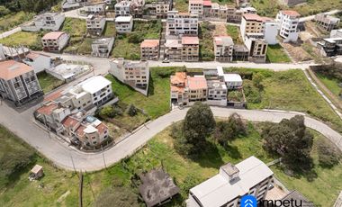En venta lote de terreno en Atamer a pocos pasos del centro de la ciudad de Loja