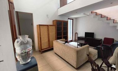 sewa rumah mewah Setra duta Cipaganti