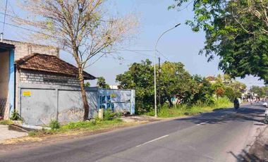 Dijual Via Lelang Gudang Jalan Rata Dermo (Benjeng) Kel. Dermo kec Benjeng Gresik