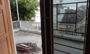 Dijual rumah 2 lantai lokasi purbayan kotagede yogyakarta
