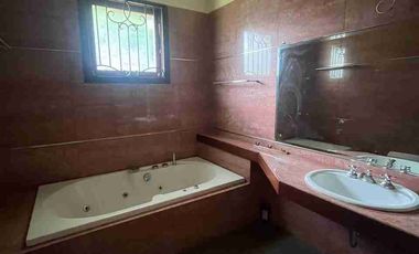 dijual rumah harga pasar di setiabudi regency