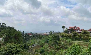 dijual rumah harga pasar di setiabudi regency