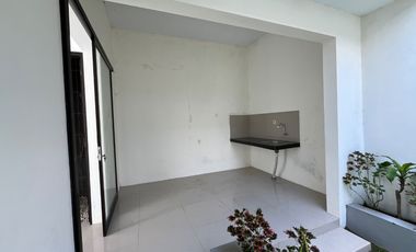 Rumah cantik dengan inner garden