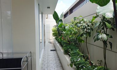 Rumah Mewah Modern Minimalis di Jajar Laweyan Solo, Lokasi Elit dengan Daya Listrik Super Besar