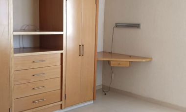 ENORME CASA EN RENTA EN MILENIO Querétaro, 3 recamaras cada una con baño de oportunidad !