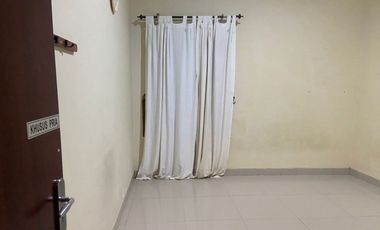 Rumah Mewah 2 Lantai di Perum Casa Bella Karangasem, Hunian Eksklusif Kapasitas Besar Dekat Kampus UMS