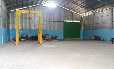 Disewa Gudang Narogong KM 10 Pinggir jalan Utama Akses 40 FT Langsung Pakai