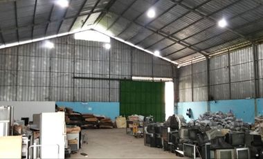 Disewa Gudang Narogong KM 10 Pinggir jalan Utama Akses 40 FT Langsung Pakai