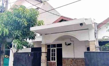 Karangpilang Surabaya | Jual Rumah Jalan Lebar 144 m² Griya Kebraon Kemlaten Mastrip Balas Klumprik Grand Harvest Greensmart Tol Gunungsari Grand Harvest UNESA Lidah Wetan PTC