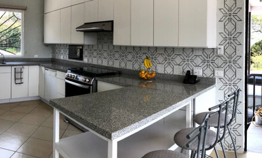EXCLUSIVA RESIDENCIA EN RENTA - Rancho Tetela, Cuernavaca (1,000 m²)